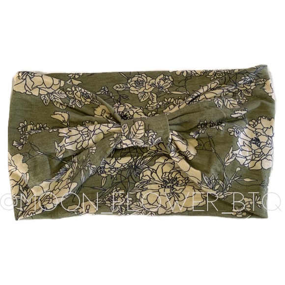 Green Boho Floral Headband - Picture 5 of 11